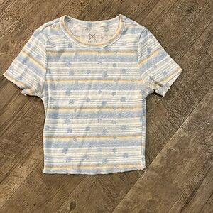 Kids basics tee